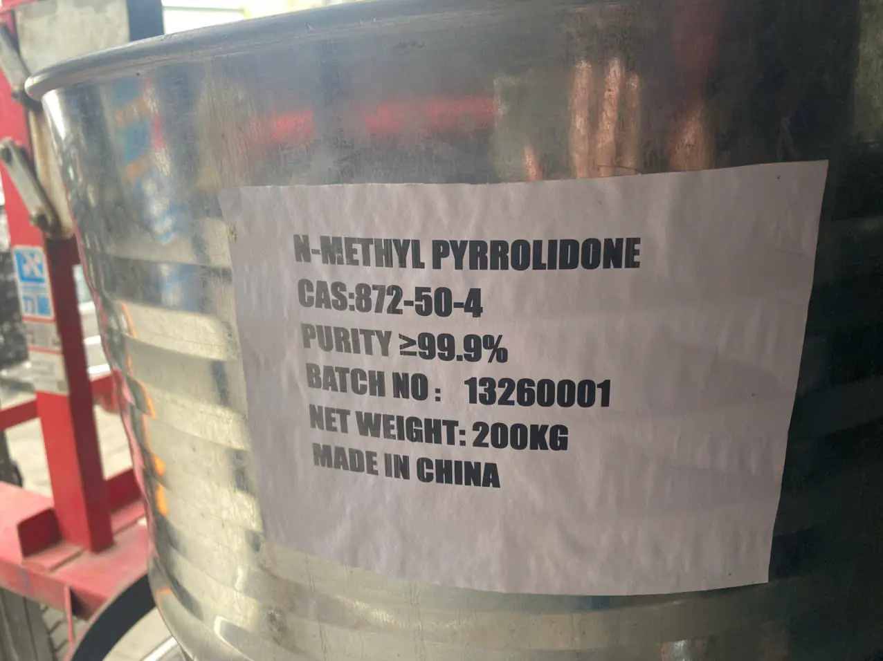 N-METHYL-2-PYRROLIDONE (NMP )